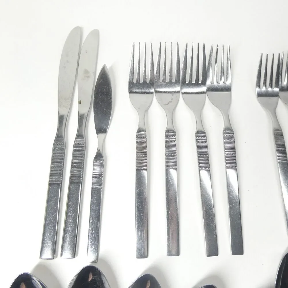 Oneida Northland Northport Stainless Flatware Lot Lines Vintage 30pc Lot